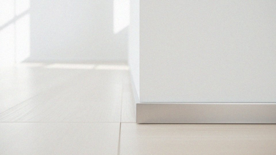 Jakie funkcje pełnią listwy aluminiowe w wykończeniach wnętrz?